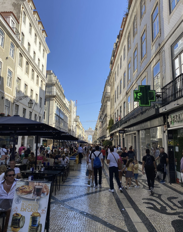 Em um mês, mais de 1 mil brasileiros pedem ajuda para voltar de Portugal para o Brasil