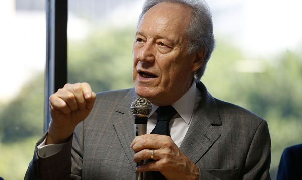 Lewandowski suspende aplicação de regras do TCU para distribuição de recursos a municípios