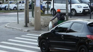 Lei sobre películas de carro ficaram mais brandas em 2023