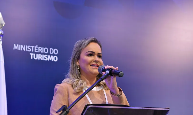 Ministra quer reduzir preço de passagens para incentivar o turismo