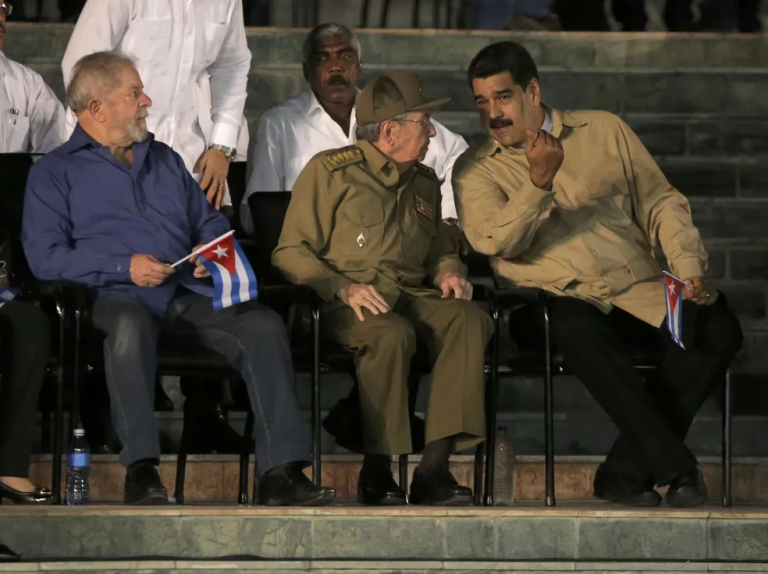 Lula se reúne com Maduro nesta segunda durante viagem à Argentina