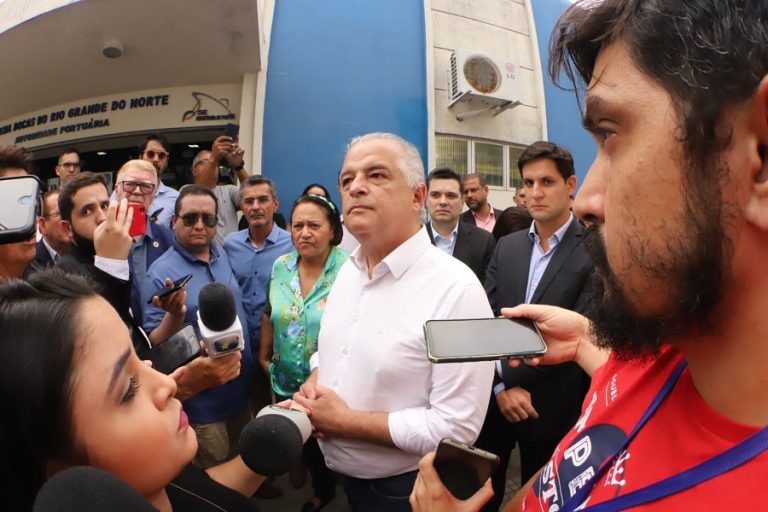 Ministro dos Portos e Aeroportos visita terminal marítimo de Natal