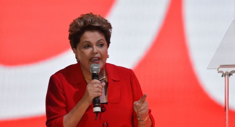 Dilma pode receber quase R$ 300 mil na presidência do Banco do Brics