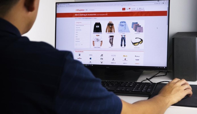 Varejo pede taxação de AliExpress, Shein e Shopee e ação antipirataria