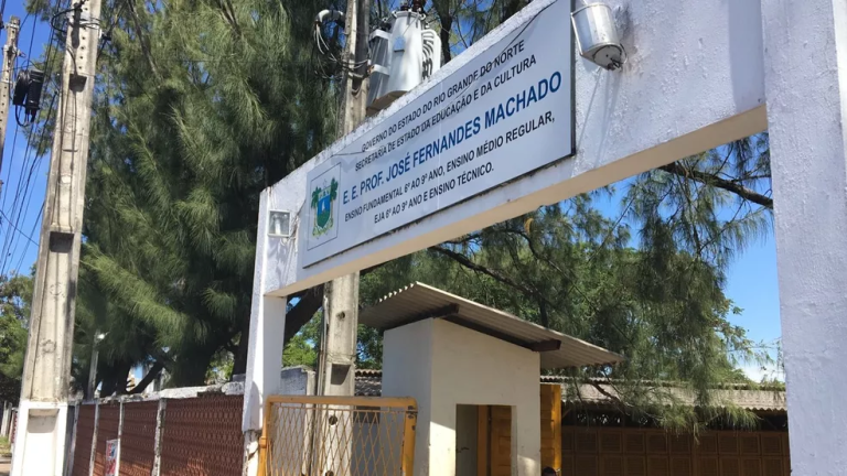 Rede estadual de educação volta às aulas nesta segunda (13) com mais de 200 mil alunos matriculados