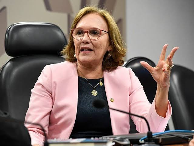 Senadora Zenaide solicita à Receita Federal doação de veículos e equipamentos para repor frota de municípios potiguares afetados por ataques criminosos