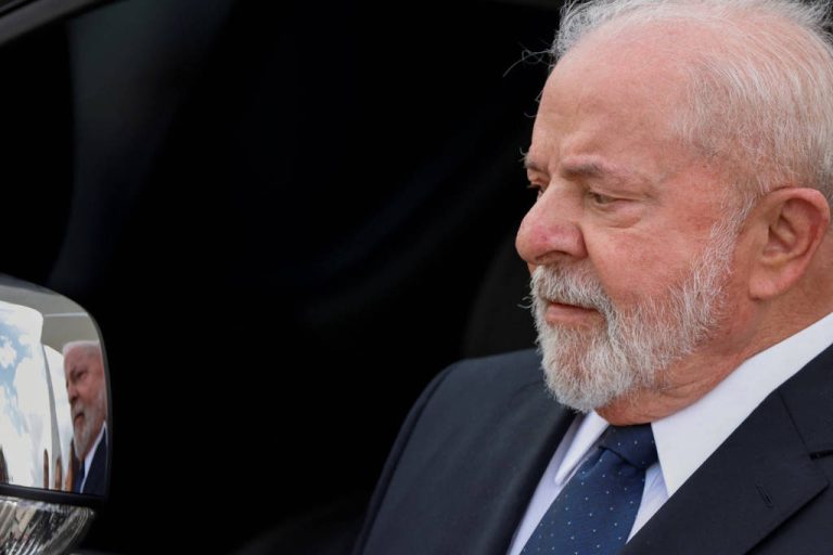 Lula diz que livros de economia estão superados e defende nova mentalidade sobre governar