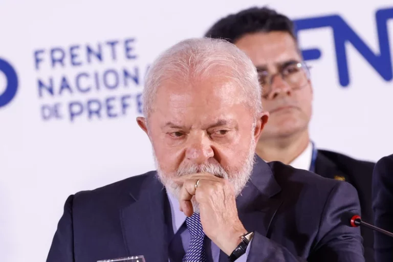 No mercado, 94% não confiam em Lula, diz pesquisa