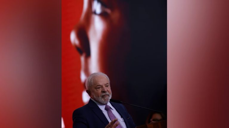 Após falas de Lula sobre Moro, deputados querem apresentar novo pedido de impeachment
