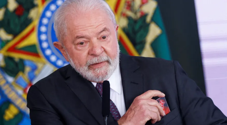 Lula incorporou 559 presentes ao acervo pessoal, aponta TCU