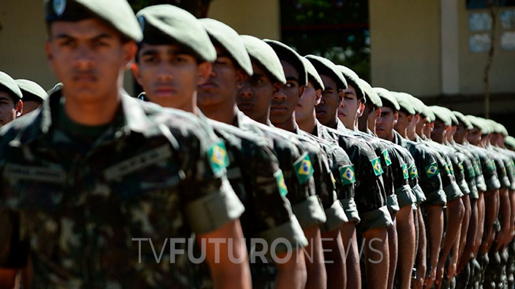 NOVA PEC PROÍBE QUE MILITARES DA ATIVA CONCORRAM EM ELEIÇÕES