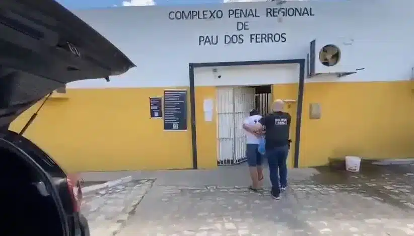 Homem que tentou matar a própria mãe a facadas é preso em flagrante