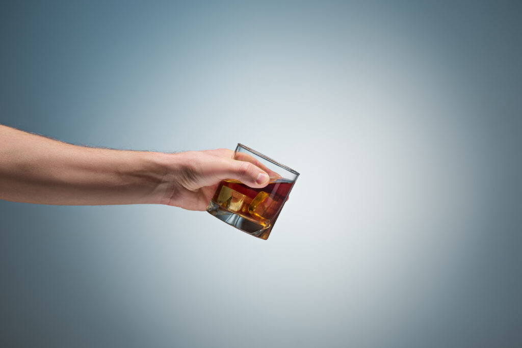 Professora de Rafael Fernandes é indiciada por fornecer bebidas alcoólicas para alunos adolescentes