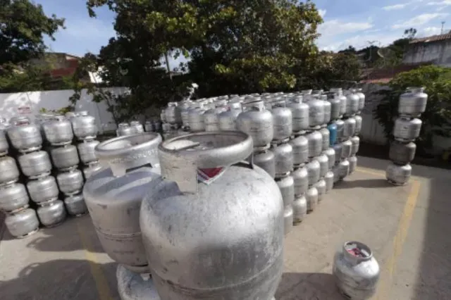 Gás de cozinha deve ficar até R$ 10 mais caro no RN após reajuste da Petrobras