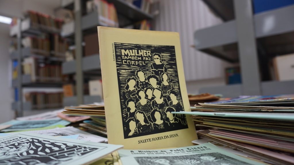 Biblioteca do Museu recebe coleção inédita de folhetos de cordel