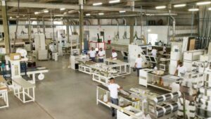 Móveis com personalização em massa: a solução sob medida em escala industrial