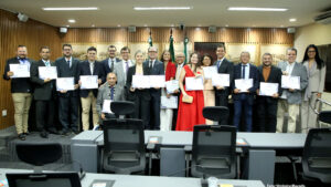 Câmara de Natal celebra comerciantes da Cidade Alta em solenidade especial