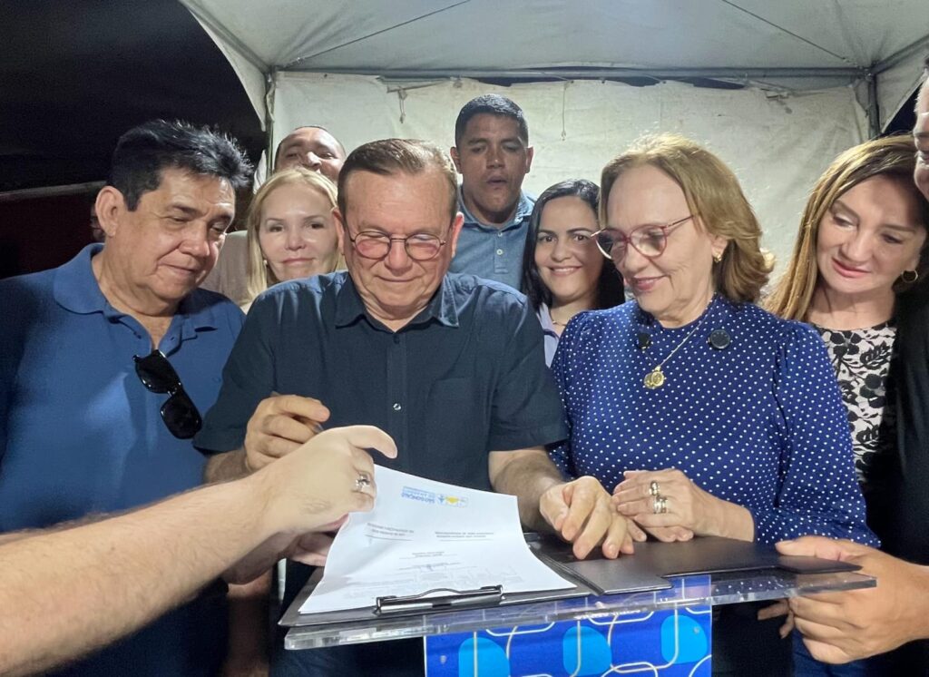 Prefeito Jaime Calado autoriza pavimentação histórica em Serrinha de Cima