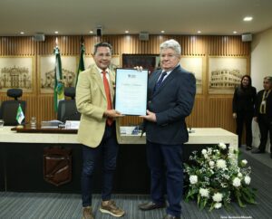 Engenheiro Manoel Negreiros Recebe Título de Cidadão Natalense em Sessão