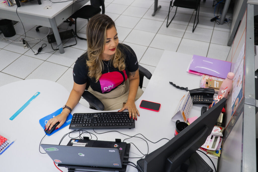55% dos brasileiros admite entender pouco ou nada de educação financeira, revela pesquisa