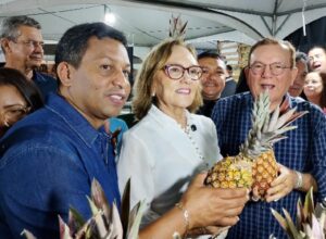 São Gonçalo se destaca na 1ª Feira do Abacaxi e Agronegócio em Ielmo Marinho