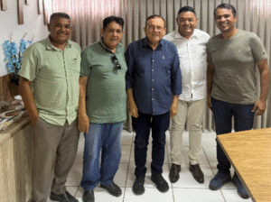 Prefeito Jaime Calado viaja à Europa e transmite cargo ao vice Flávio Henrique