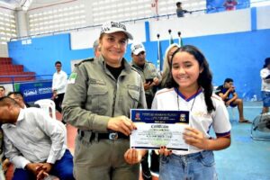 705 Alunos de São Gonçalo Recebem Certificação como Patrulheiros Mirins do PROJETE 2025